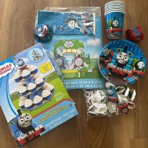 Thomas and Friends birthday party decorations